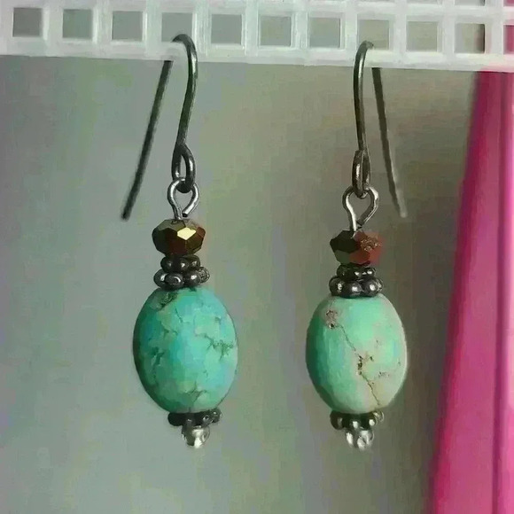 Vintage turquoise drop earrings - Picture 7 of 8